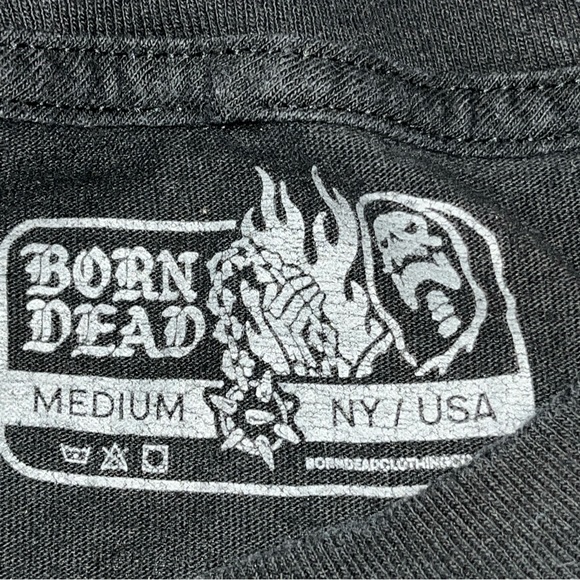 Born Dead All My Friends Are Dead Black  Shirt Skeleton High Fives Coffin Dive M - Picture 3 of 9